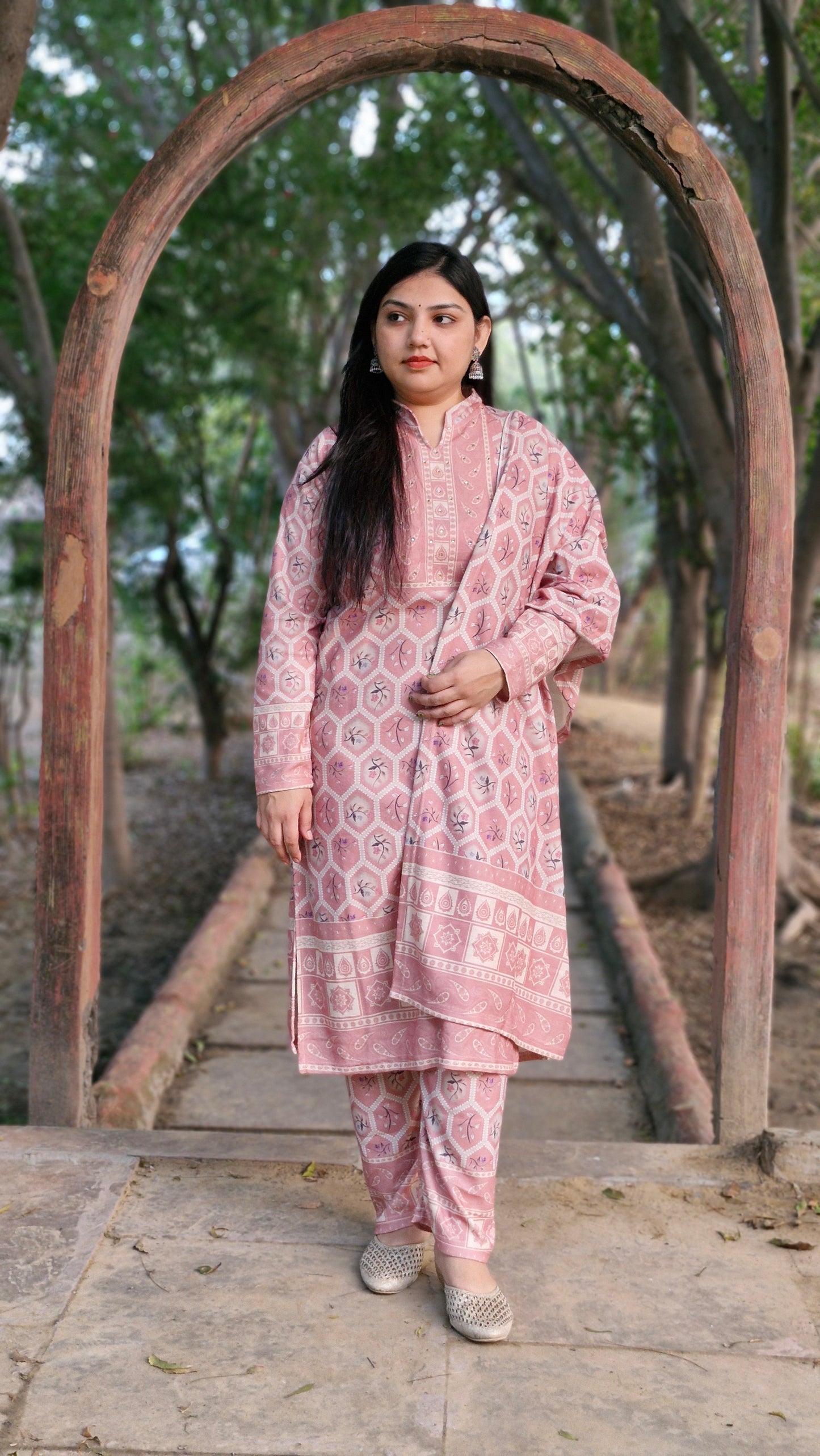 Elegant Woolen Ethnic Suit in Pastel Pink