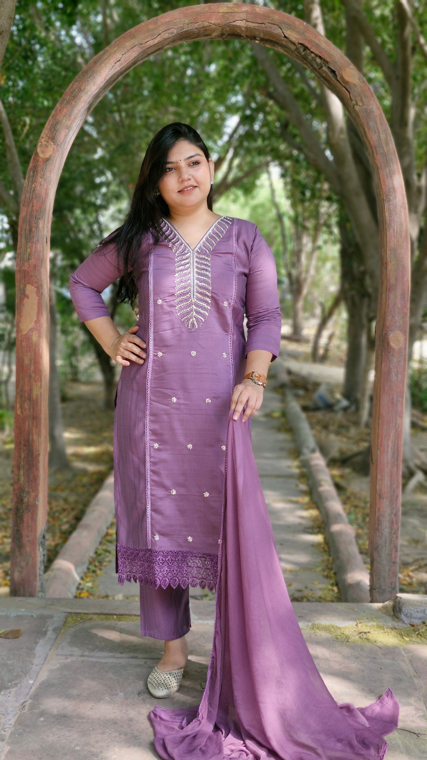 Lavender Dream dola silk Embroidered Suit Set