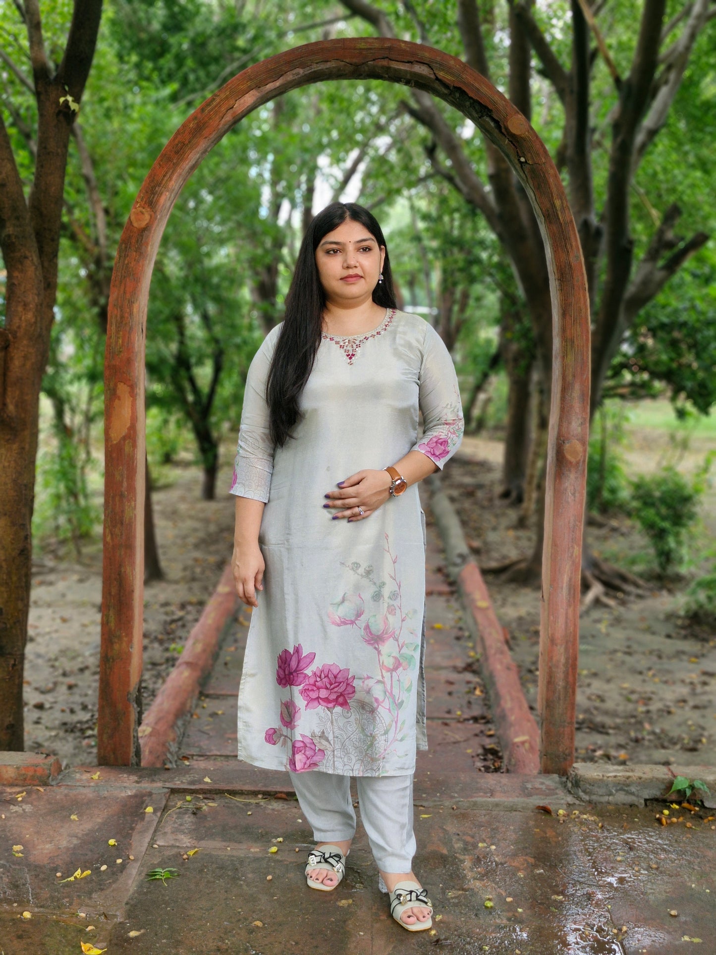 Soft Silver Grey Silk Three-Piece Suit with Floral Dupatta