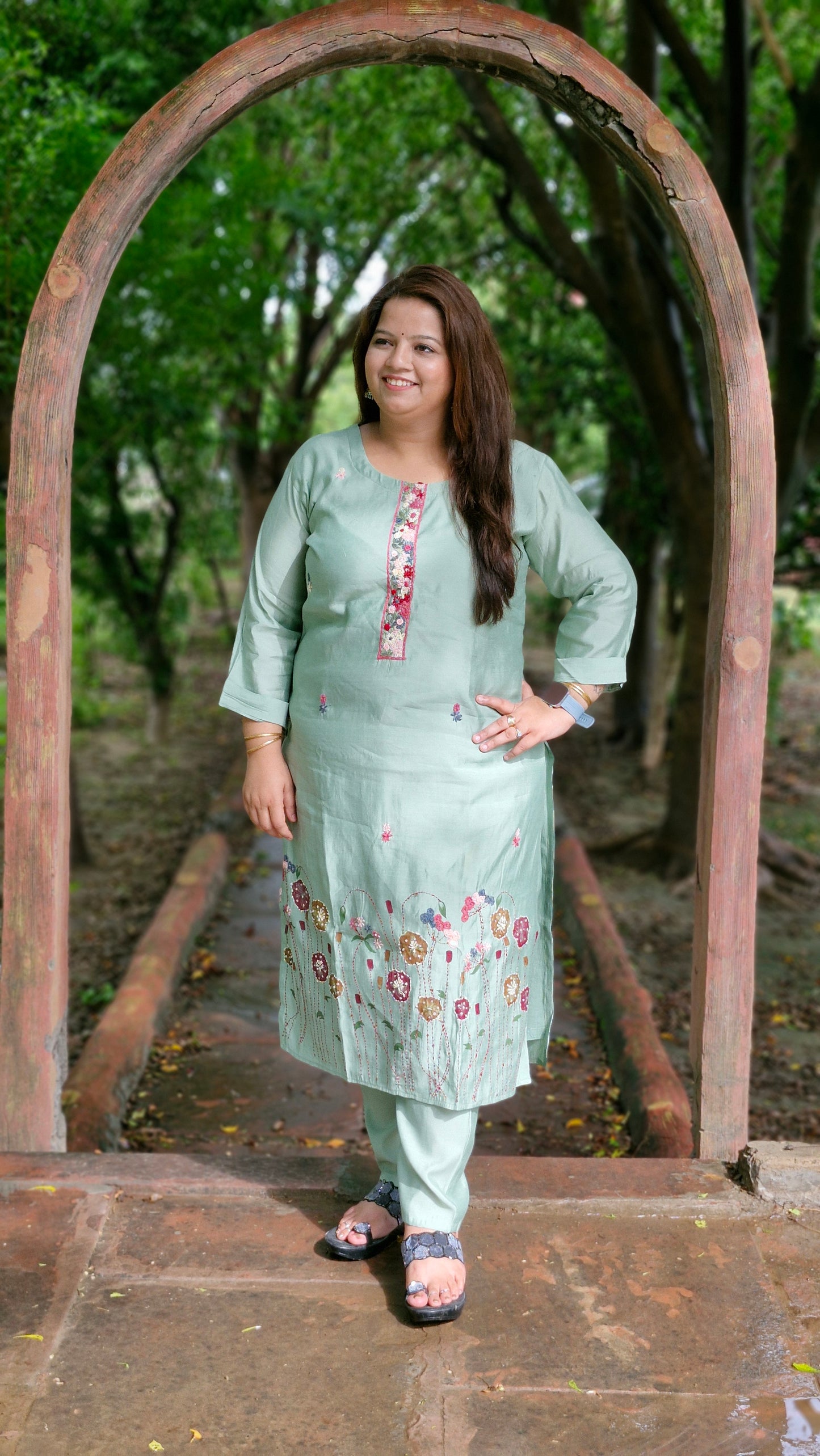 Mint Blossom – Embroidered Cotton Silk Suit Set
