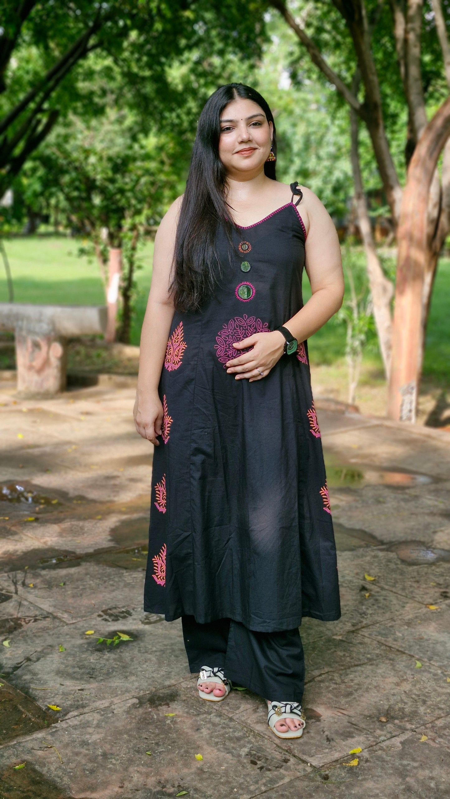 Noir Bloom – Black Cotton Spaghetti Kurta Set