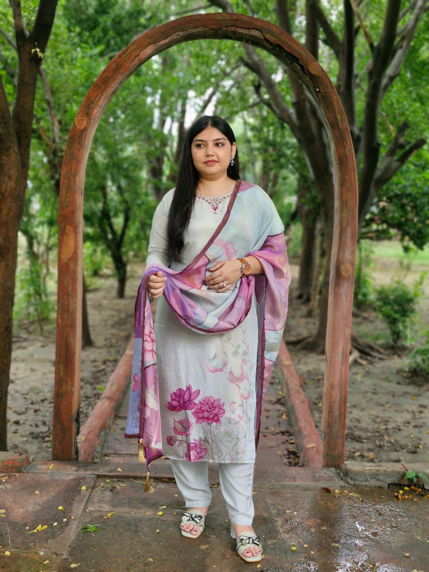 Soft Silver Grey Silk Three-Piece Suit with Floral Dupatta