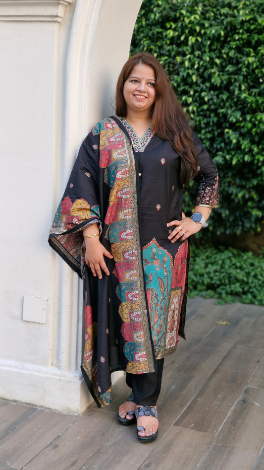 Regal Black Printed Kurta Set with Designer Dupatta
